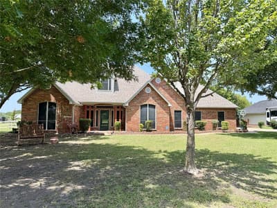 7830 Mavis Avenue, Waxahachie TX 75167