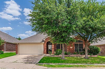 10132 Red Bluff Lane, Fort Worth TX 76177