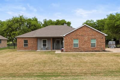 429 Collin Street, Nevada TX 75173