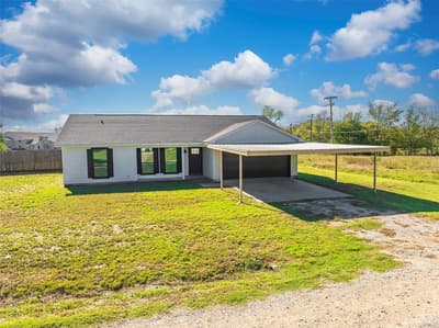 2538 County Road 3127, Greenville TX 75402