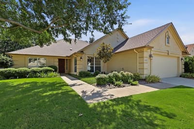 10509 Cascade Drive, Denton TX 76207 - Photo 2
