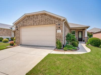 2479 Honeybee Lane, Frisco TX 75036