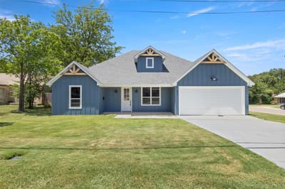 621 Oaklawn Drive, River Oaks TX 76114