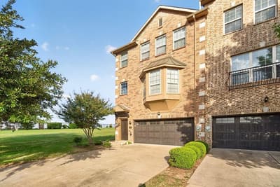 7880 Oxer Drive, Irving TX 75063