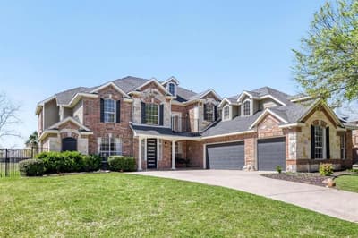 9709 Fairway Vista Drive, Rowlett TX 75089