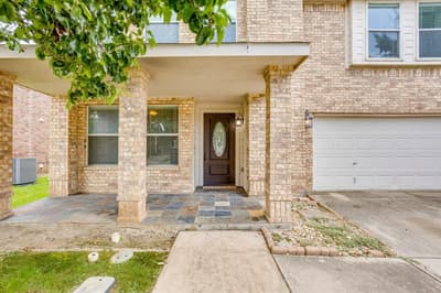 653 Condor Trail, Saginaw TX 76131 - Photo 2