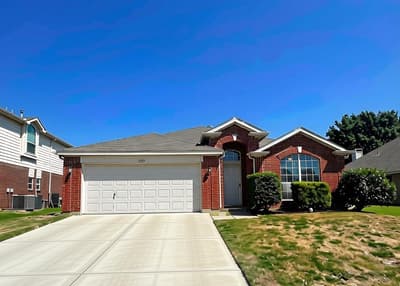 2405 Kariba Lane, Denton TX 76210