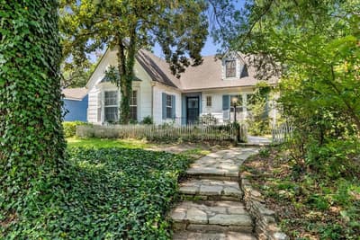 1411 Main Street, Denison TX 75020