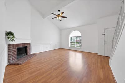 6711 Spur Ridge Court, Arlington TX 76002