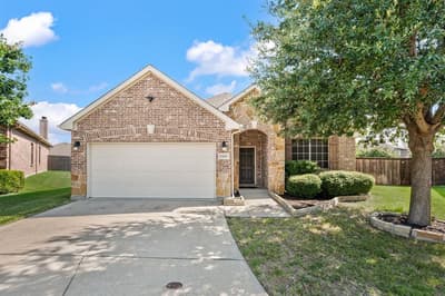 13160 Larks View Point, Fort Worth TX 76244