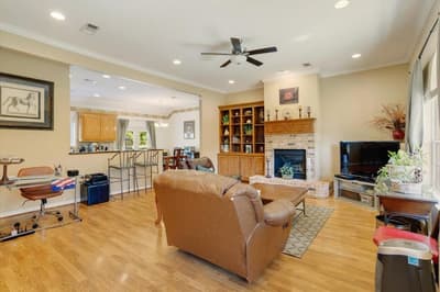 1091 Cedar Hills Drive, Denison TX 75021 - Photo 4