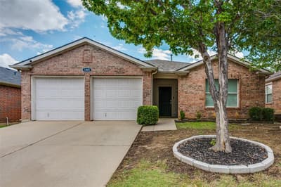 1805 Wind Dancer Trail, Fort Worth TX 76131