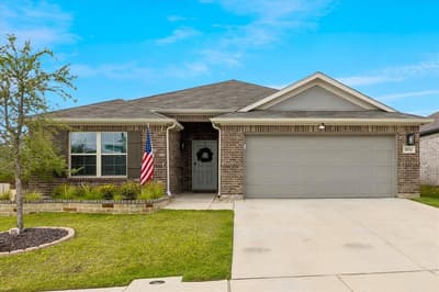 8924 Flying Eagle Lane, Fort Worth TX 76131