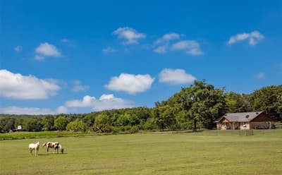 671 County Road 163, Gainesville TX 76240