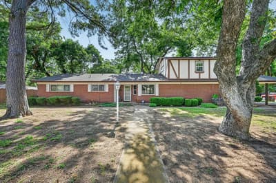 1800 Pecan Park Drive, Arlington TX 76012