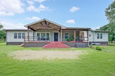 923 County Road 2415, Honey Grove TX 75446 - Photo 2