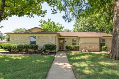 5100 Lasalle Drive, Arlington TX 76016