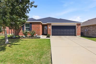 5925 Mountain Bluff Drive, Fort Worth TX 76179
