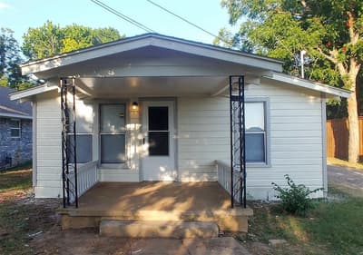 411 S Bradshaw Street, Denton TX 76205