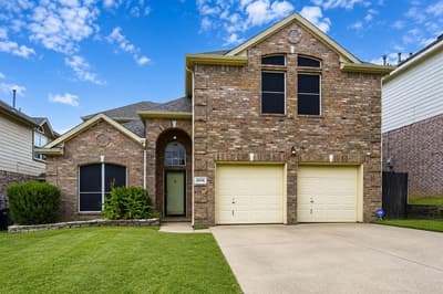 5016 Coral Creek Drive, Fort Worth TX 76135