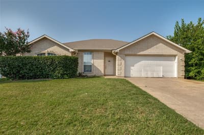 330 Mesquite Hill Drive, Arlington TX 76002