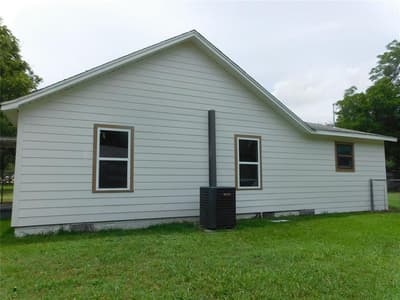 407 NE 4th Street, Hubbard TX 76648 - Photo 3