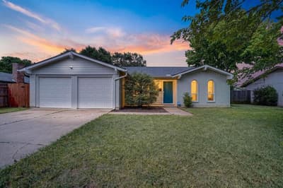 404 NW Wintercrest Road, Burleson TX 76028
