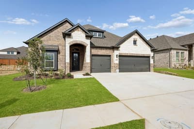 8908 Amistad Lane, Denton TX 76226 - Photo 3