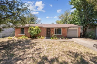 4816 Eastover Avenue, Fort Worth TX 76119 - Photo 3