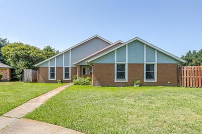 5419 Barcelona Drive, Garland TX 75043