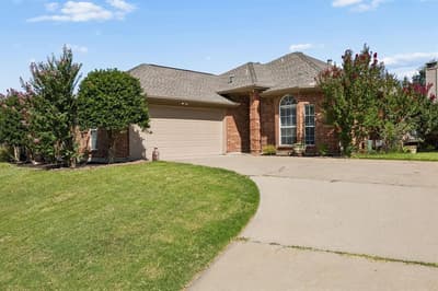 1833 Melton Drive, Carrollton TX 75010