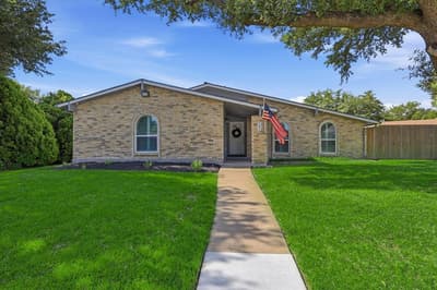 745 Greenhill Lane, Grand Prairie TX 75052