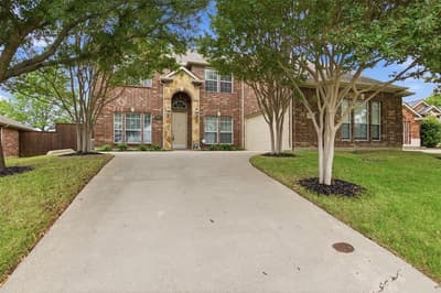 2305 Trickling Creek Drive, Garland TX 75041
