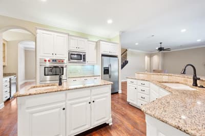 2808 Country Club Road, Pantego TX 76013 - Photo 3