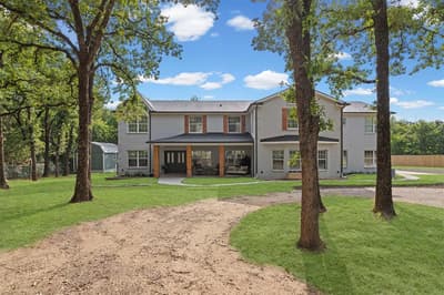 5860 Newt Patterson Road, Mansfield TX 76063