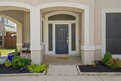 5508 Thistle Hill, Denton TX 76210 - Photo 3