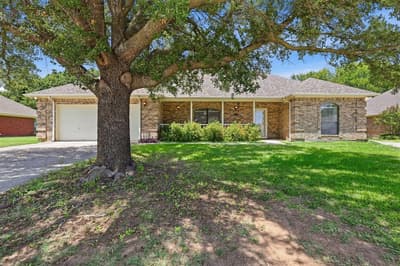 2103 Fair Oaks Drive, Bridgeport TX 76426