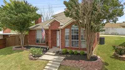 4100 Creekhollow Drive, Carrollton TX 75010 - Photo 3