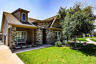 221 Tinker Trail, Burleson TX 76028