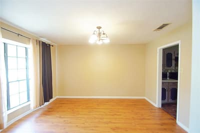 4911 Longstreet Place, Bossier City LA 71112 - Photo 2