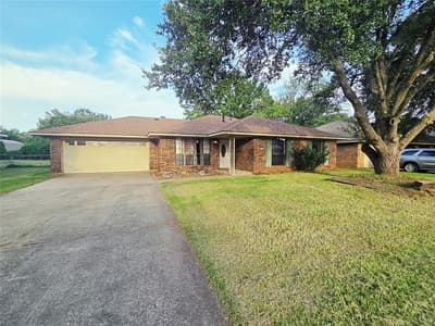 4911 Longstreet Place, Bossier City LA 71112