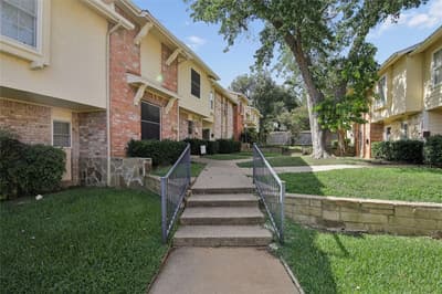 1971 Shorewood Drive, Grapevine TX 76051