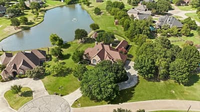 220 Meadow Lake Court, Double Oak TX 75077 - Photo 2