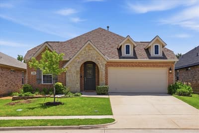 498 Grayson Lane, Lake Dallas TX 75065