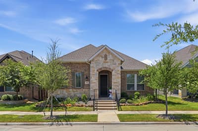 4772 Kings Garden Parkway, Arlington TX 76005 - Photo 2