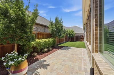 4772 Kings Garden Parkway, Arlington TX 76005 - Photo 3