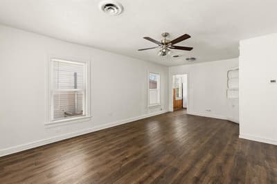 2712 Lyle Avenue, Waco TX 76708 - Photo 4