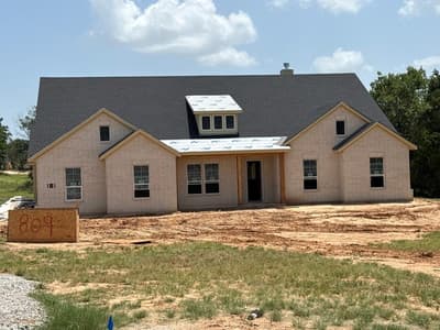 809 Zachary Michael Court, Springtown TX 76082