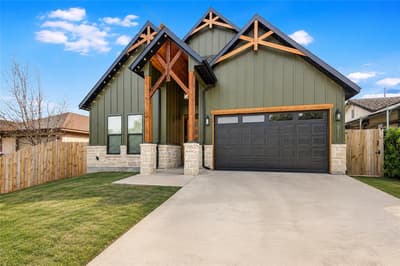 2911 NW 30TH Street, Fort Worth TX 76106 - Photo 3