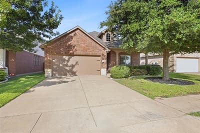 11025 Hawks Landing Road, Fort Worth TX 76052